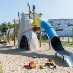448, Seepark *