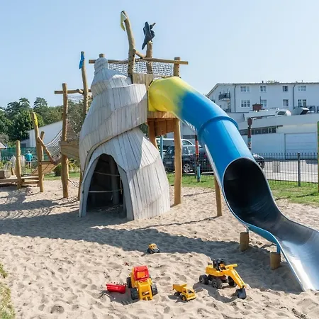 448, Seepark *