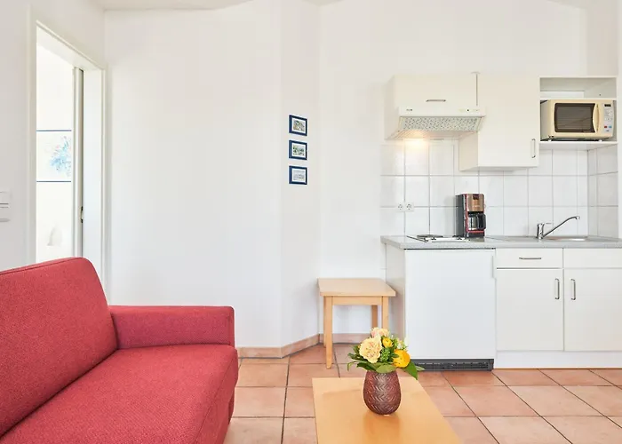 Apartment 448, Seepark